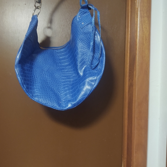 Purse - Picture 3 of 3